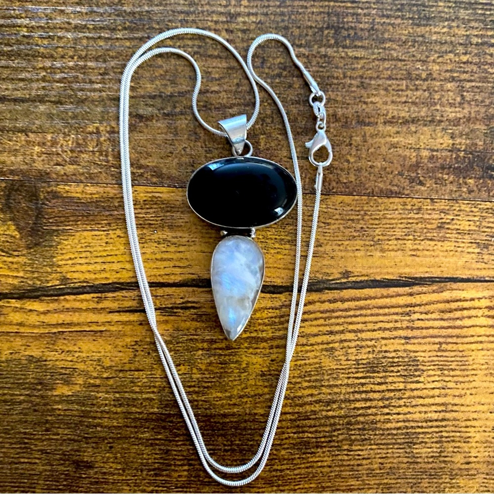 Boho Gorgeous Black Onyx Rainbow  Moonstone Teardrop Pendant Necklace
